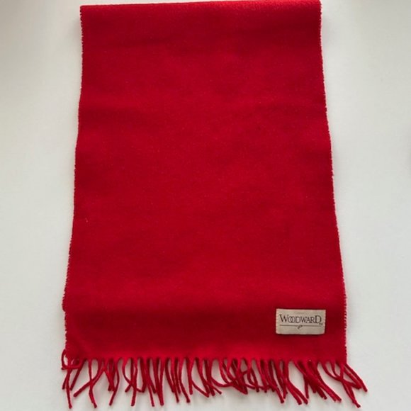 Hudson's Woodward Shop Vintage Red Scarf - Picture 1 of 5